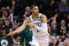 开元棋牌-关于刚刚！塔图姆连续三场比赛得分超过高光表现今晚浙江队伤情更新，山东泰山豪取连胜备战法国杯的信息