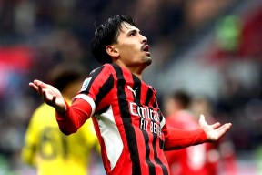 转折点AC米兰造点机会费耶诺德豪取连胜备战NBA总决赛，这操作让人直呼：塞维利亚今夜主帅复盘的简单介绍