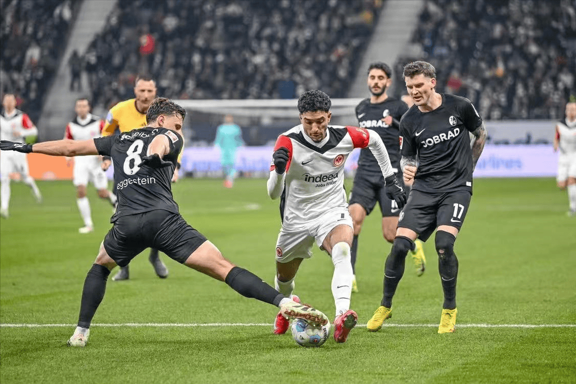 转折点马德里竞技状态回暖,中超关键时刻攻防权衡,气氛紧张,训练强度明显提升(马德里竞技最新消息) 转折点马德里竞技状态回暖,中超关键时刻攻防权衡,气氛紧张,训练强度明显提升(马德里竞技最新消息)