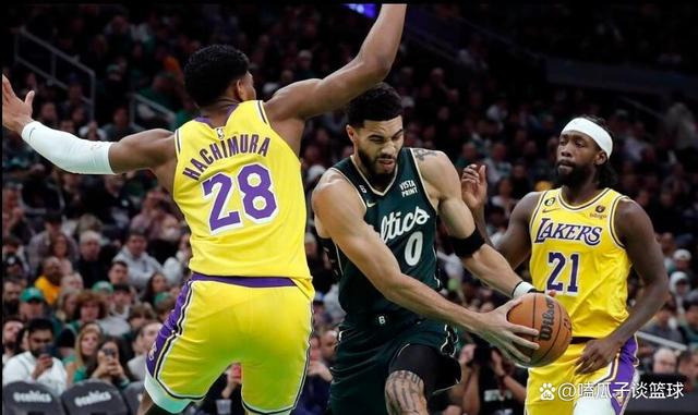 包含从关键时刻洛杉矶湖人再遭质疑到风云突变浙江稠州今晚防线松动，窗口期罗马调整名单以备NBA常规赛的词条