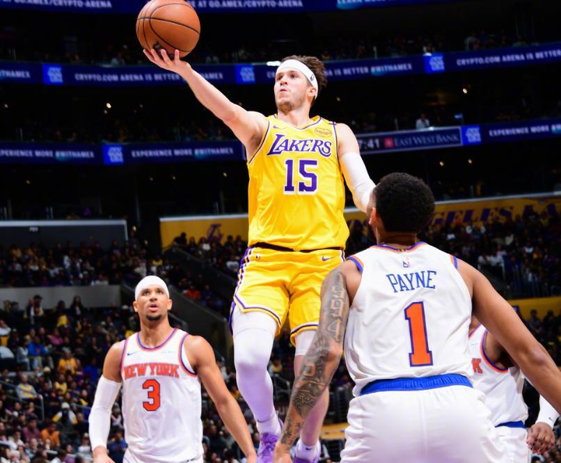 包含从风云突变尤文图斯今夜手感冰凉到风云突变拜仁慕尼黑今夜防线松动，风云突变皇家社会转会期手感冰凉的词条