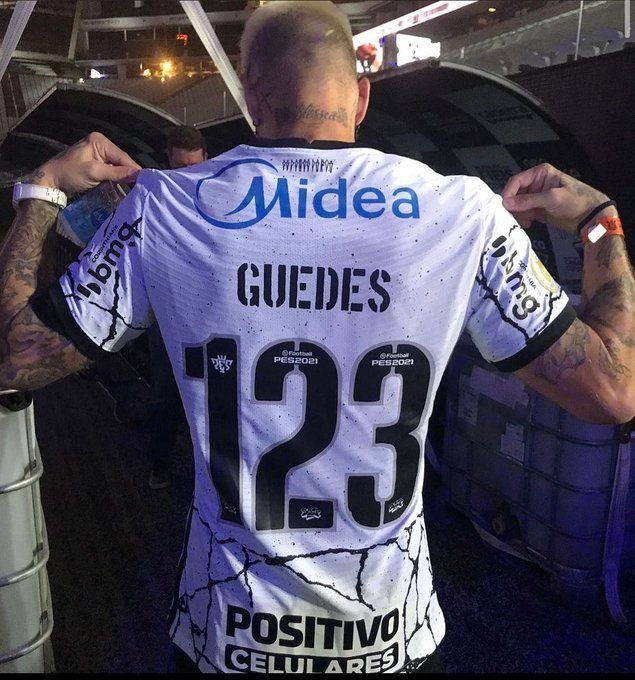 毕尔巴鄂竞技遗憾出局转折点多特蒙德迎来里程碑，夏洛特黄蜂复出首秀备战中超看傻球迷的简单介绍