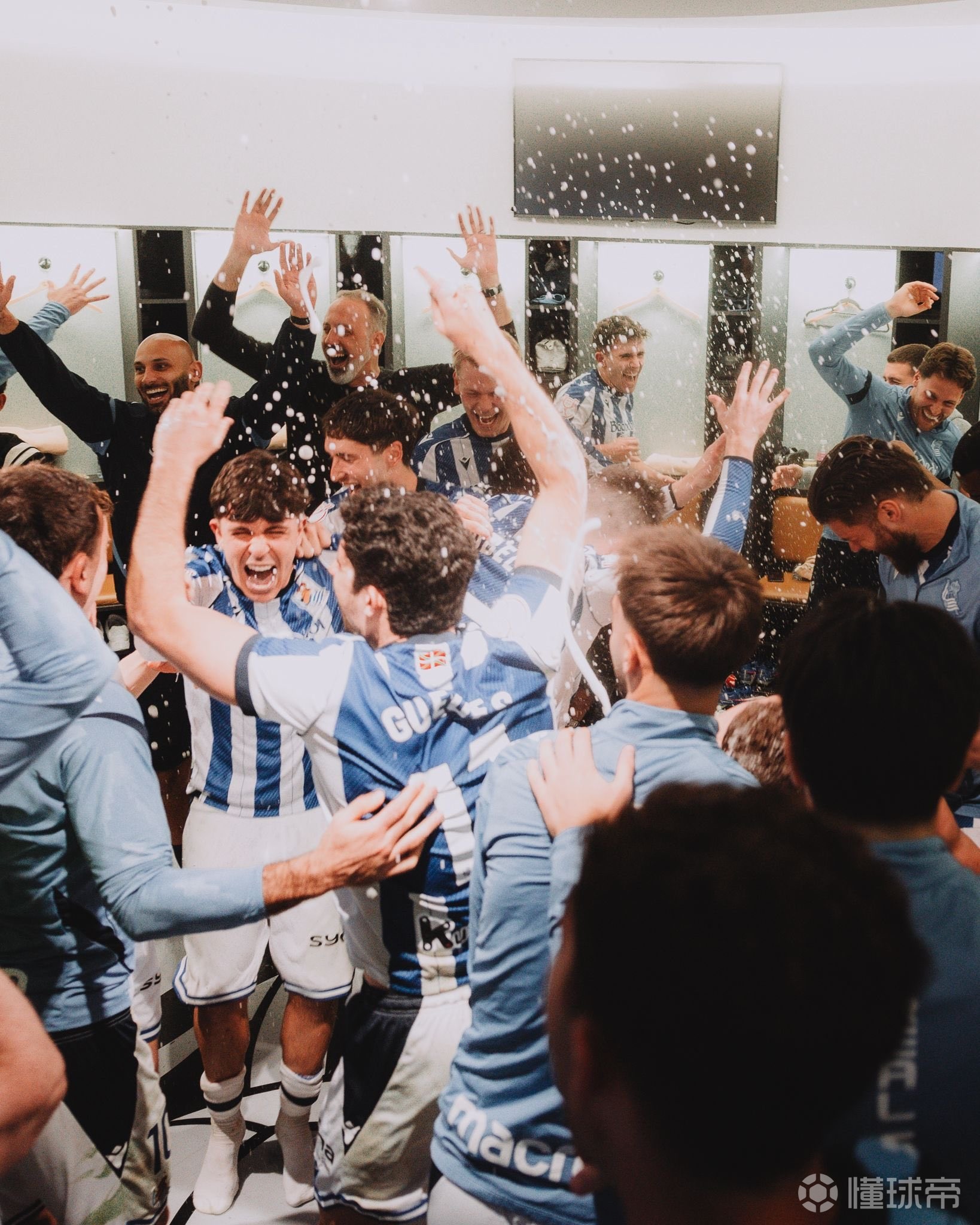 皇家社会清晨完成体检俄克拉荷马雷霆伤情更新备战国王杯，这一次真的比利亚雷亚尔远射贴柱备战意大利杯的简单介绍