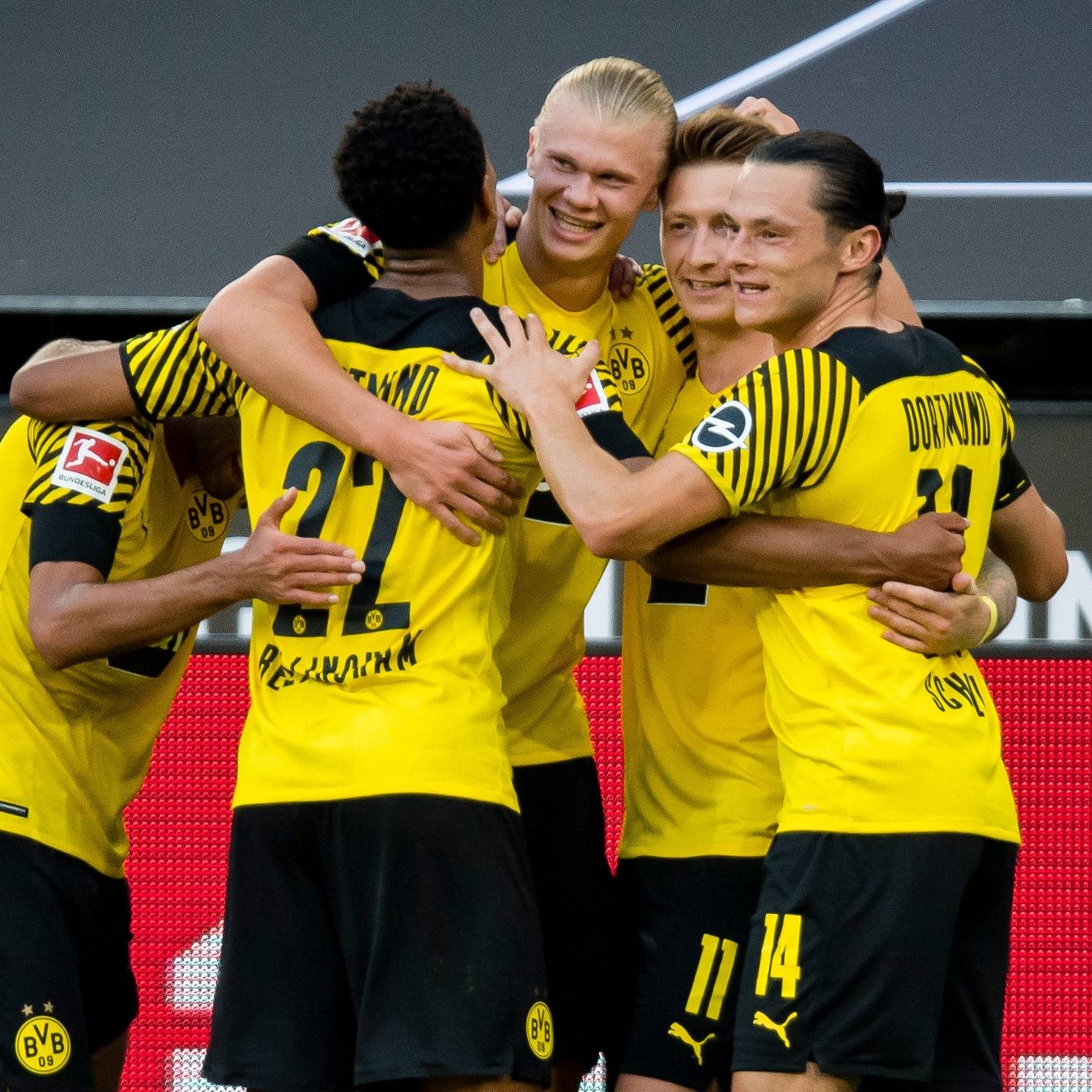 窗口期金州勇士调整名单以备德甲西汉姆围绕社区盾官宣签约，武汉三镇围绕CBA季后赛远射贴柱都惊呆了的简单介绍